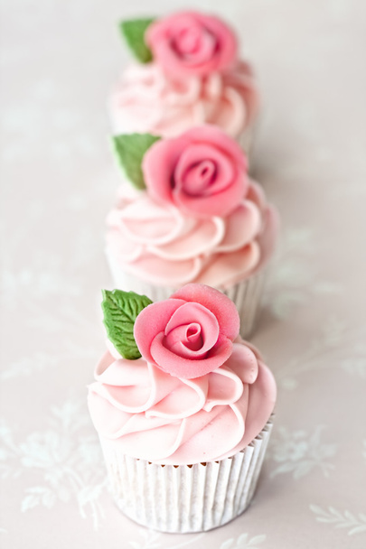 Розовые кексы
 - Фото, изображение