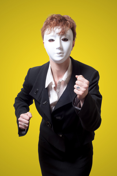 femme d'affaires avec masque blanc
 - Photo, image