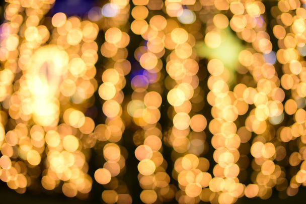absztrakt homályos-kék és ezüst csillogó fényét izzó fények: háttéréletlenítést karácsonyi háttérkép dekorációk concept.christmas fény éjszaka, absztrakt kerek bokeh background.bokeh fények. - Fotó, kép