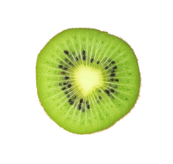 Kiwi řezy izolovaných na bílém pozadí - Fotografie, Obrázek