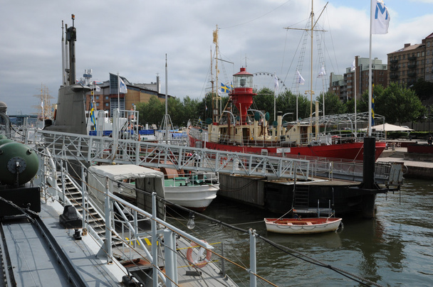 viejo e histórico barco en el puerto de Goteborg
 - Foto, Imagen