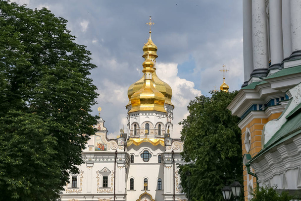 Facade of Dormition Cathedral in Kiev City, Ukraine - Φωτογραφία, εικόνα