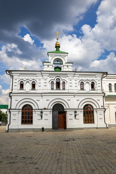 Gevel van de Refectory Church in Kiev City, Oekraïne - Foto, afbeelding