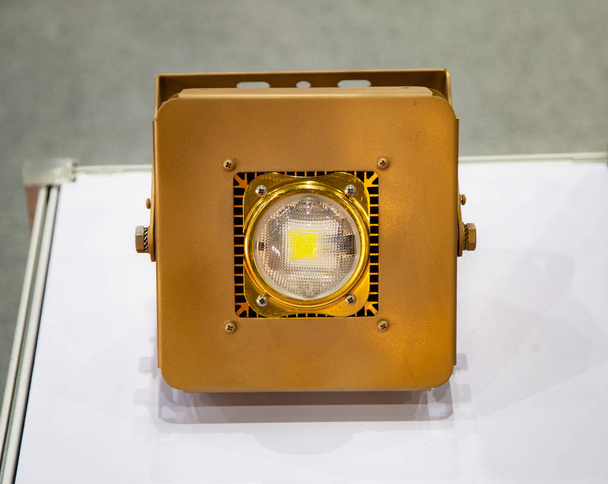 Primo piano della lampada a LED lampadine
 - Foto, immagini