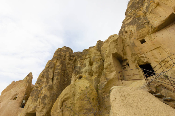 Громадських місцях Гйореме під відкритим небом музей Каппадокія Туреччина скельних утворень - Фото, зображення