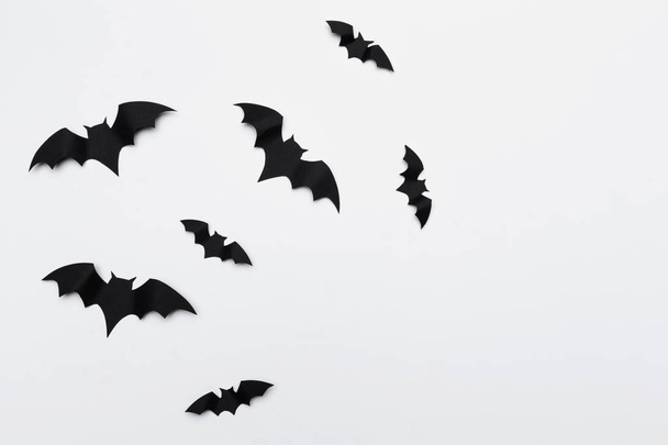 halloween and decoration concept - paper bats flying - Foto, imagen