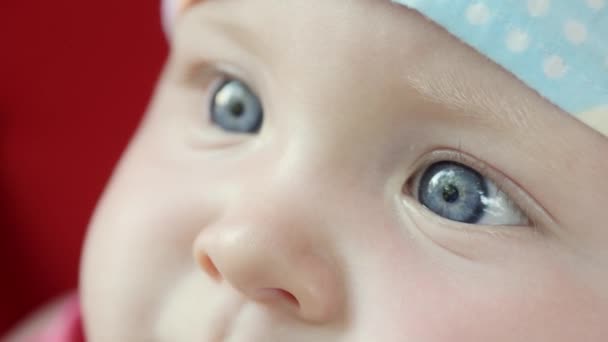 赤ちゃん顔 9 ヶ月クローズ アップ - 映像、動画