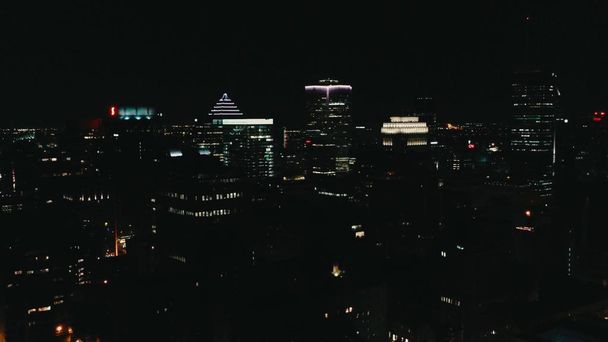 Luchtfoto foto van Montreal Canada door de nacht - Foto, afbeelding