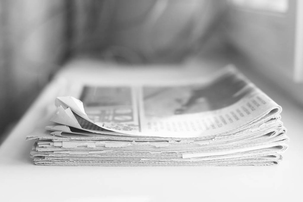 стопка газет, крупный план   - Фото, изображение