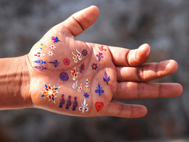 tatuagem de mão
 - Foto, Imagem
