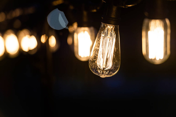 свет лампы электричество висит украсить интерьер дома в Рождество - Фото, изображение