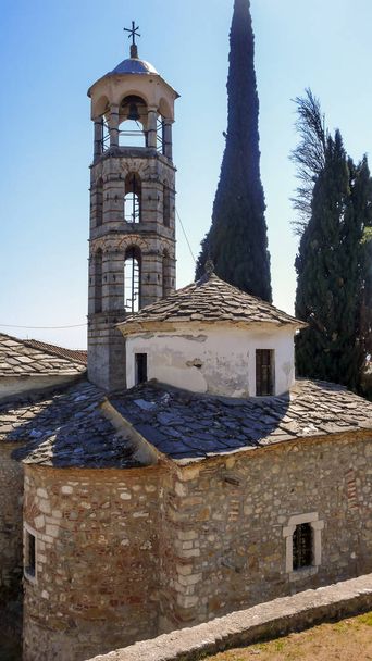 Starověký klášter Timiou Prodromou svatého Jana Křtitele poblíž města Serres, Střední Makedonie, Řecko - Fotografie, Obrázek