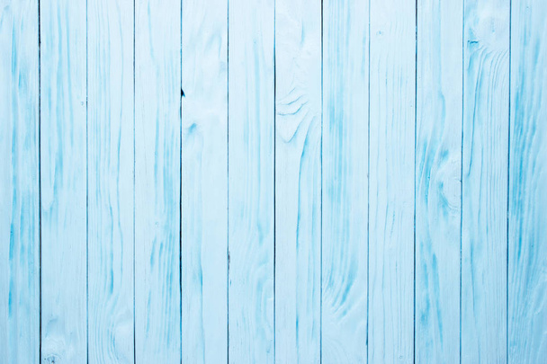 塗られた木の古い木製のテーブル, ブルーの表面。アンティークの質感、背景 - 写真・画像