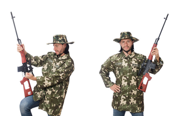 Soldado con armas aisladas en blanco
 - Foto, Imagen