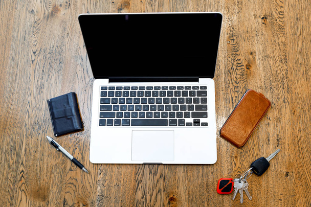 Laptop and other accessories on the desk - Fotografie, Obrázek