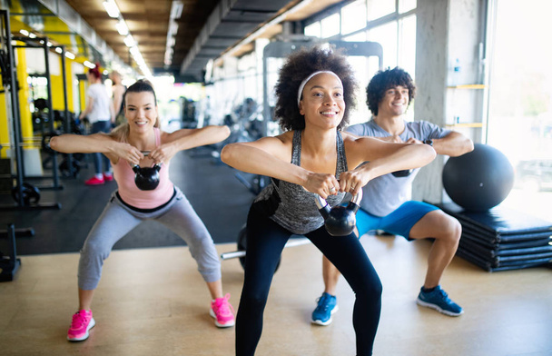 Group of people training in modern gym - Foto, Imagem