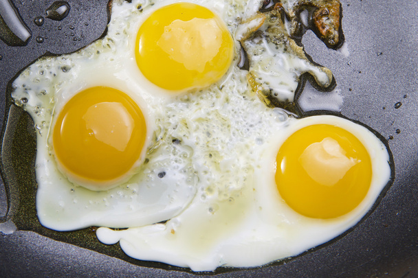Перепелиные яйца
 - Фото, изображение