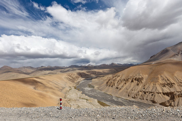 beautiful mountain landscape in Himalayas, province Ladakh, India - Valokuva, kuva