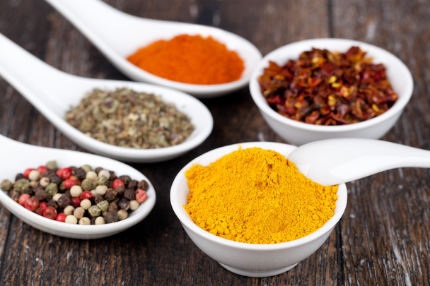 Especias Curry, Pimientos Mezcla y pimentón
 - Foto, imagen