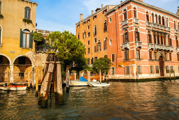 Image of picturesque chanels of Venice, Italy - Fotoğraf, Görsel