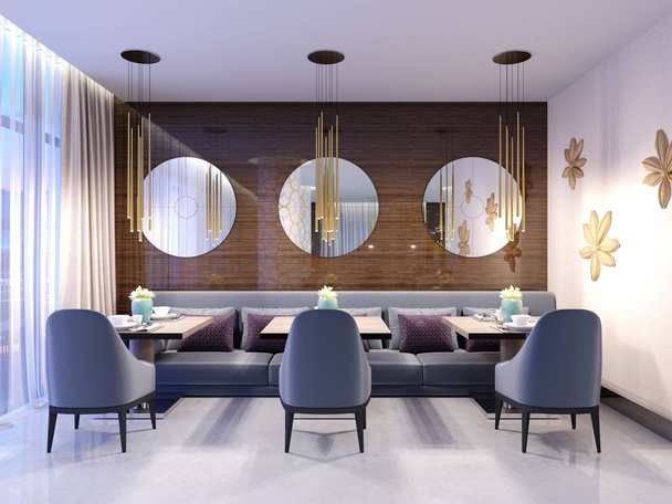 Modern étterem, fából készült dekoratív fal és kerek visszapillantó tükör. Arany medál világít. Lila kanapéval és székekkel, asztallal. Kiszolgált táblák. 3D-leképezés. - Fotó, kép