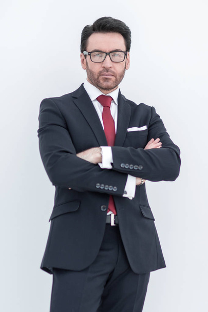 Portrait of businessman standing with arms crossed - Foto, Imagem