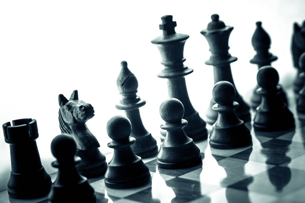 tablero de ajedrez con peatones
 - Foto, Imagen