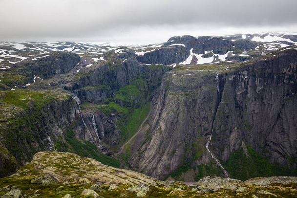 beautiful landscape of Norwegian mountains on track to Trolltunga - Фото, зображення