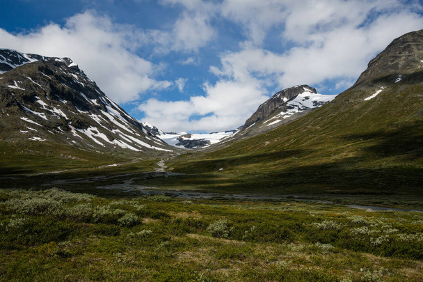 beautiful landscape of national park Jotunheimen, Norway - Foto, Imagen