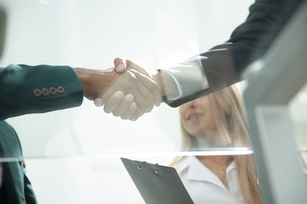bottom view.closeup of a business handshake partners - Foto, Imagem