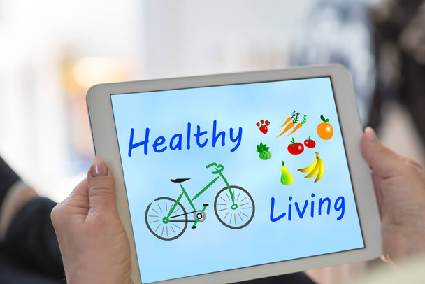 Bir sağlıklı yaşam kavramı görüntüleyen tablet ekranı - Fotoğraf, Görsel
