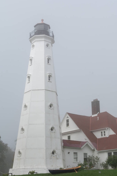 Heavy afternoon fog at North Point lighthouse, Milwaukee, Wisconsin. - Photo, Image