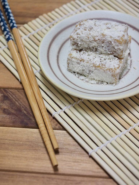 Nourriture traditionnelle coréenne Injeolmi, gâteau de riz
 - Photo, image