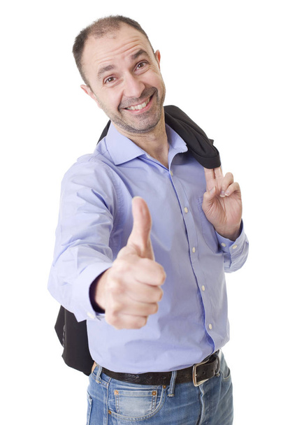 glücklich lässig Mann geht Daumen hoch, isoliert auf weißem Hintergrund - Foto, Bild