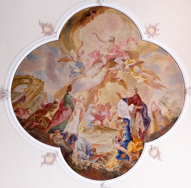 Christi Himmelfahrt, Fresko in der Evangelischen Kirche St. Nikolaus, Aalen, Deutschland - Foto, Bild