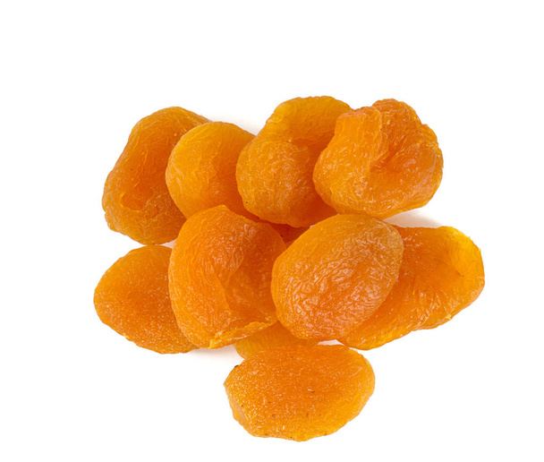 gedroogde abrikoos geïsoleerd op wit - Foto, afbeelding