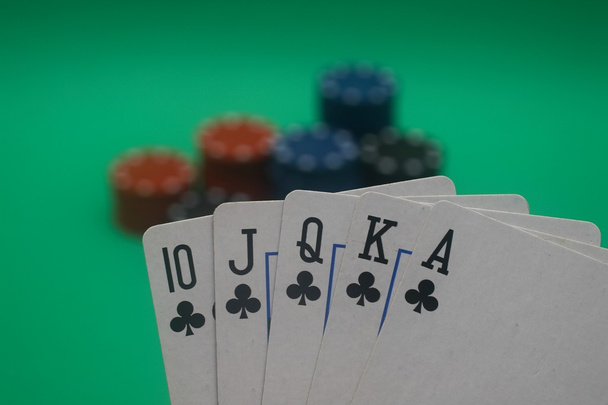 Poker ruce - sedma a kluby - Fotografie, Obrázek
