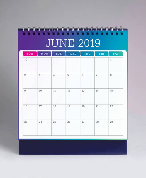 Yksinkertainen työpöytäkalenteri kesäkuulle 2019
 - Valokuva, kuva