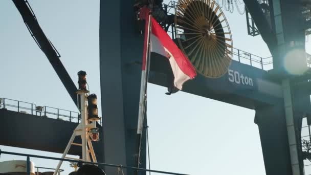 船の上エジプトの旗 - 映像、動画
