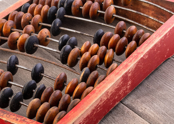 Close-up macro photo of vintage abacus for calculation - Foto, immagini