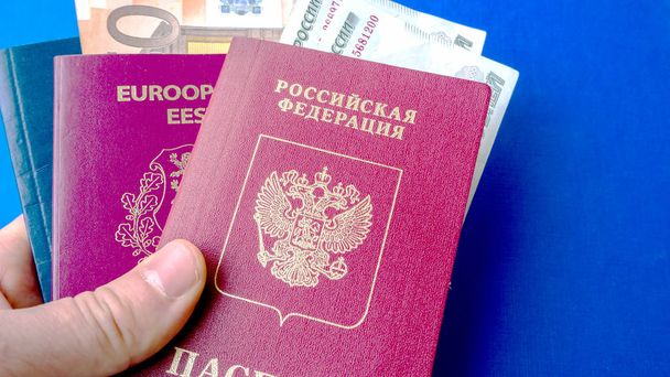 podwójne obywatelstwo, Estonii i Rosji - Zdjęcie, obraz