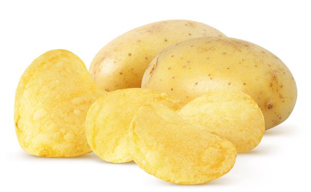 Patatine isolate. Gruppo di patatine isolate su sfondo bianco, percorso di ritaglio
 - Foto, immagini