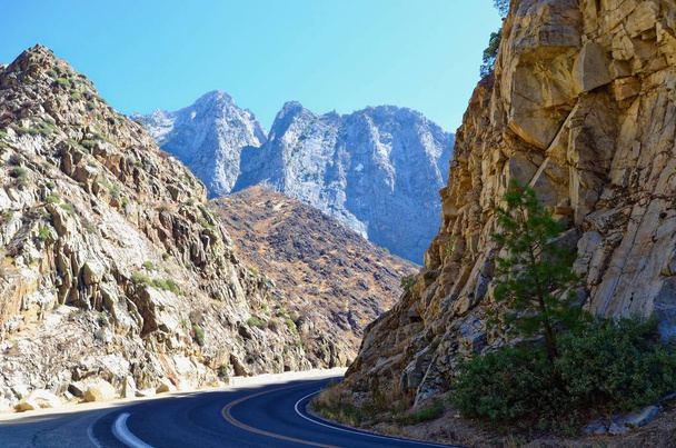 Snelweg in Kings Canyon - Foto, afbeelding