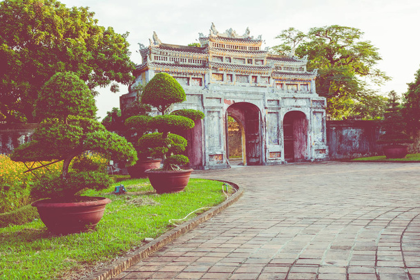 Entrada da Cidadela. Palácio Real Imperial da dinastia Nguyen em Hue, Vietnã. Património Mundial da Unesco
. - Foto, Imagem