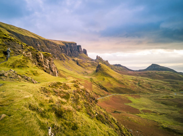 Sunrise over the Quiraing on the Isle of Skye in Scotland. - Foto, Imagen