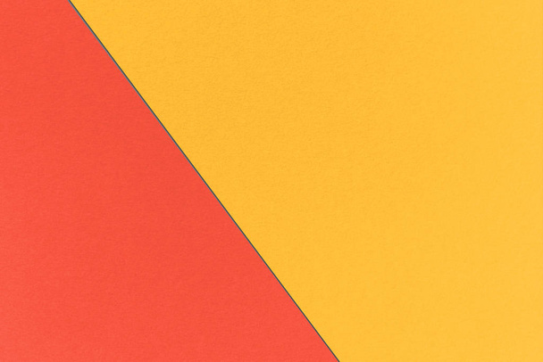 Vánoční pozadí abstraktní geometrické s barvy oranžovo-žlutá a rumělková, akvarel papír textury - Fotografie, Obrázek
