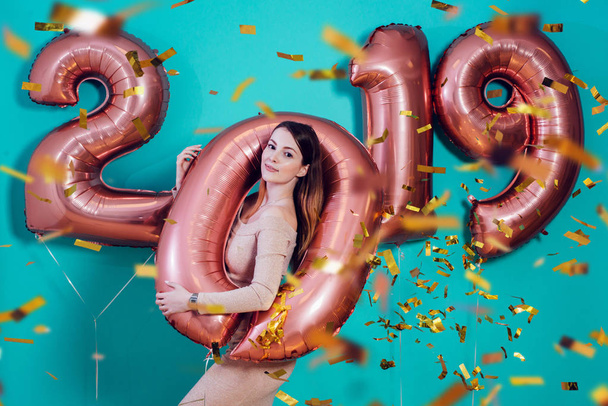 Happy new year and Merry Christmas Beautiful young woman with balloons 2019. - Fotografie, Obrázek