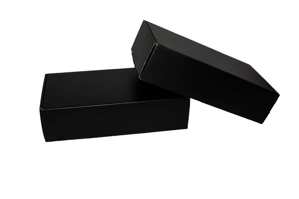 Boîte noire isolée sur fond blanc pour le design
 - Photo, image