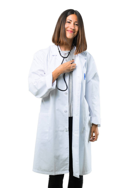 Doktor Nő sztetoszkóp elszigetelt fehér background - Fotó, kép