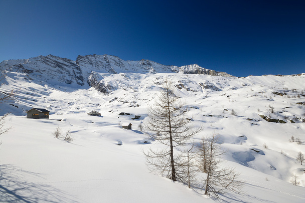 idylická krajina v Alpách - Fotografie, Obrázek